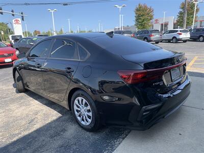 2020 Kia Forte FE   - Photo 7 - Palatine, IL 60074