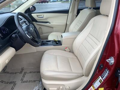2016 Toyota Camry Hybrid XLE - Photo 16 - Palatine, IL 60074