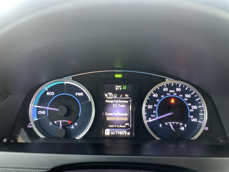 2016 Toyota Camry Hybrid XLE - Photo 20 - Palatine, IL 60074