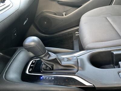 2024 Toyota Corolla Hybrid LE - Photo 24 - Palatine, IL 60074