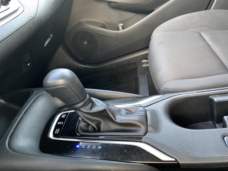 2024 Toyota Corolla Hybrid LE - Photo 24 - Palatine, IL 60074