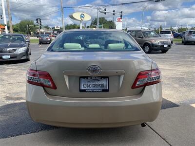 2010 Toyota Camry   - Photo 6 - Palatine, IL 60074