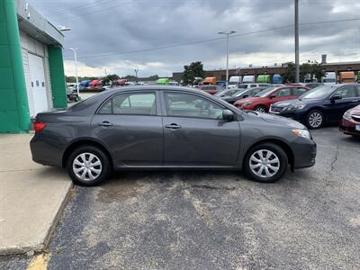 2010 Toyota Corolla LE   - Photo 2 - Palatine, IL 60074