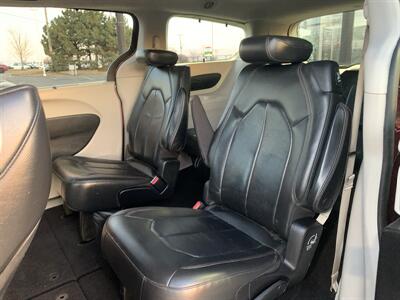 2017 Chrysler Pacifica Touring Plus   - Photo 19 - Palatine, IL 60074