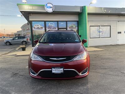 2017 Chrysler Pacifica Touring Plus   - Photo 2 - Palatine, IL 60074