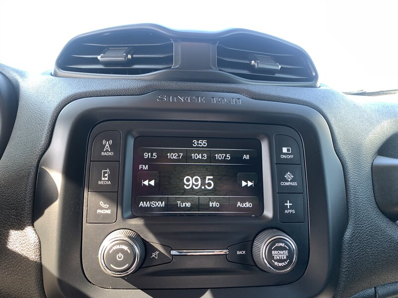 2017 Jeep Renegade Latitude - Photo 24 - Palatine, IL 60074