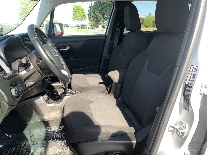 2017 Jeep Renegade Latitude - Photo 21 - Palatine, IL 60074