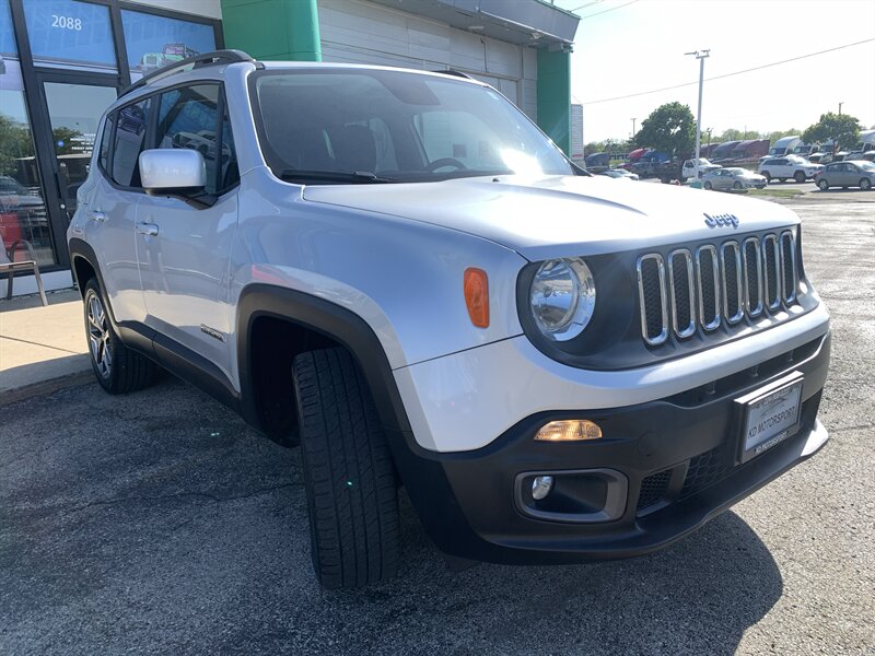2017 Jeep Renegade Latitude - Photo 3 - Palatine, IL 60074