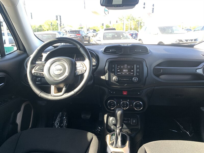 2017 Jeep Renegade Latitude - Photo 19 - Palatine, IL 60074