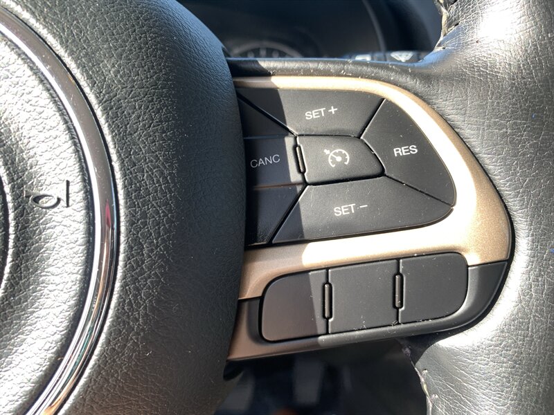 2017 Jeep Renegade Latitude - Photo 14 - Palatine, IL 60074