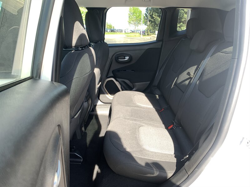 2017 Jeep Renegade Latitude - Photo 20 - Palatine, IL 60074