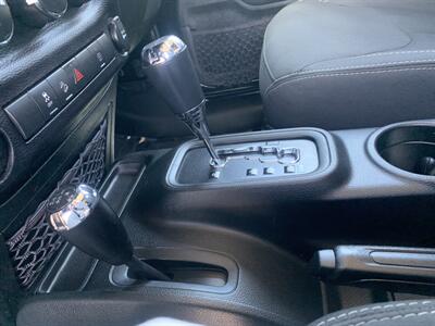 2018 Jeep Wrangler JK Unlimited Sahara   - Photo 25 - Palatine, IL 60074