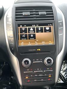 2017 Lincoln MKC Premiere   - Photo 30 - Palatine, IL 60074