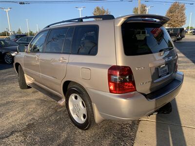 2007 Toyota Highlander Limited   - Photo 8 - Palatine, IL 60074