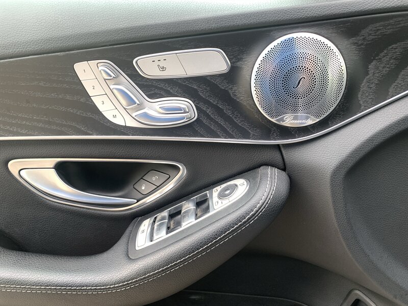 2017 Mercedes-Benz C 300 4MATIC - Photo 20 - Palatine, IL 60074