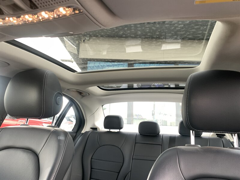 2017 Mercedes-Benz C 300 4MATIC - Photo 10 - Palatine, IL 60074