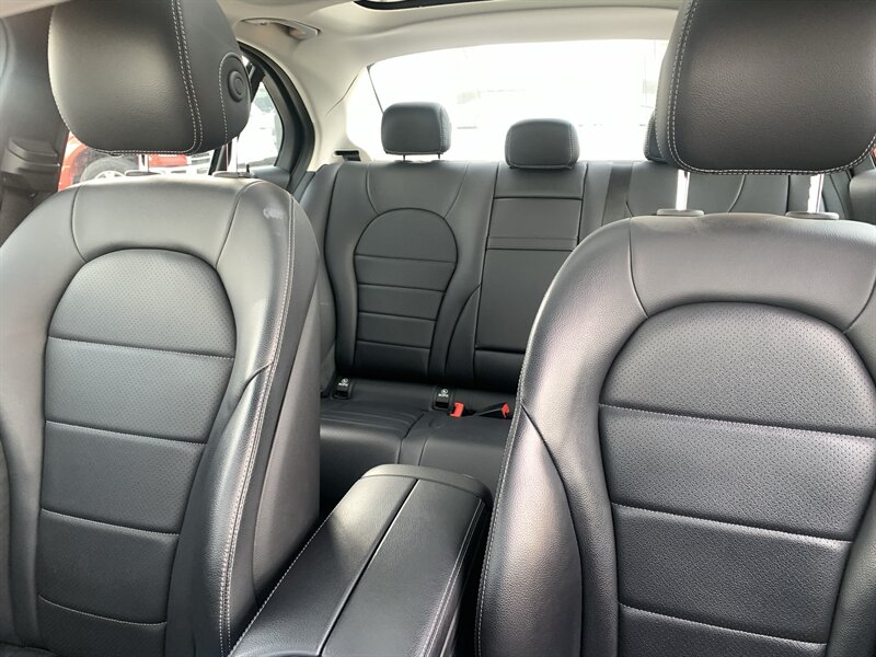 2017 Mercedes-Benz C 300 4MATIC - Photo 9 - Palatine, IL 60074