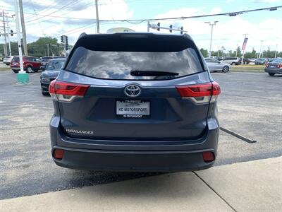 2018 Toyota Highlander LE - Photo 6 - Palatine, IL 60074