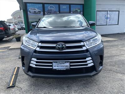 2018 Toyota Highlander LE - Photo 2 - Palatine, IL 60074