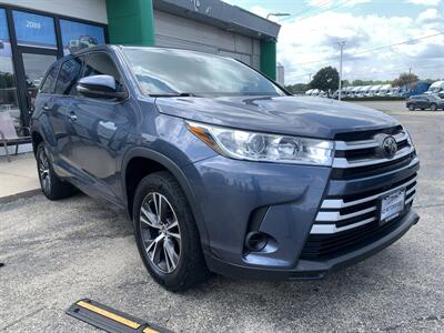 2018 Toyota Highlander LE - Photo 3 - Palatine, IL 60074