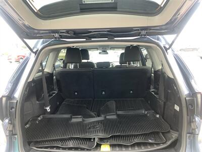 2018 Toyota Highlander LE - Photo 9 - Palatine, IL 60074
