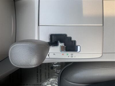 2010 Toyota Camry XLE   - Photo 24 - Palatine, IL 60074