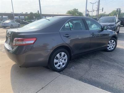 2010 Toyota Camry XLE   - Photo 4 - Palatine, IL 60074