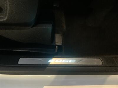 2015 Ford Edge Titanium - Photo 12 - Palatine, IL 60074