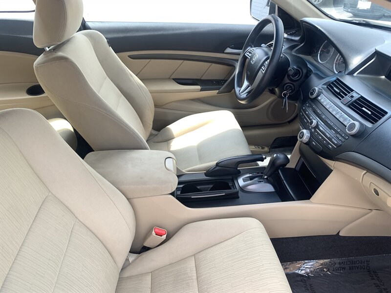 2012 Honda Accord LX-S - Photo 11 - Palatine, IL 60074
