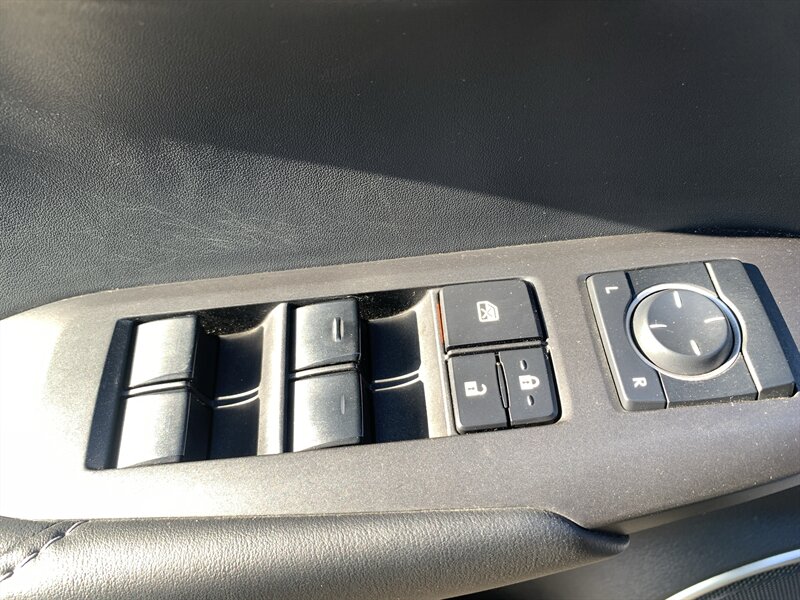 2015 Lexus NX 200t F SPORT - Photo 19 - Palatine, IL 60074