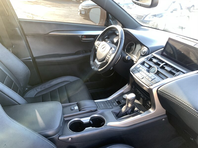 2015 Lexus NX 200t F SPORT - Photo 12 - Palatine, IL 60074