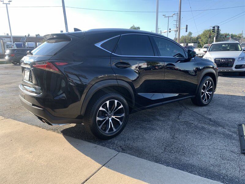 2015 Lexus NX 200t F SPORT - Photo 5 - Palatine, IL 60074