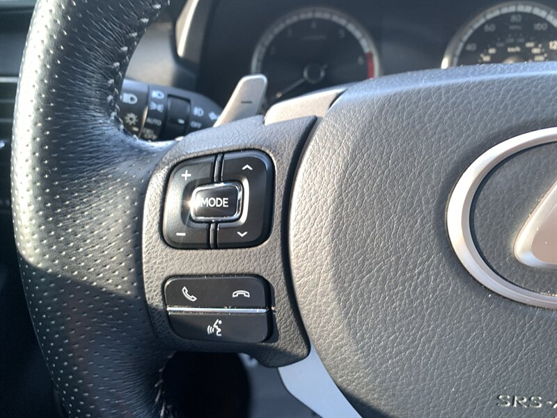 2015 Lexus NX 200t F SPORT - Photo 24 - Palatine, IL 60074