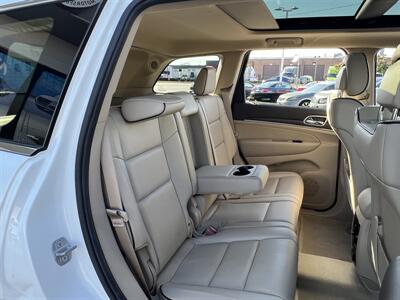 2014 Jeep Grand Cherokee Overland   - Photo 16 - Palatine, IL 60074