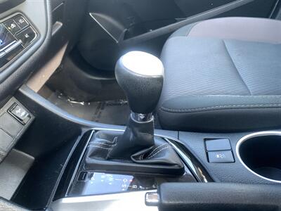 2018 Toyota Corolla LE - Photo 22 - Palatine, IL 60074