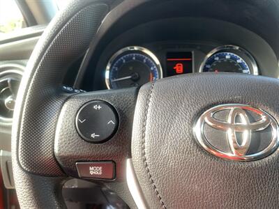 2018 Toyota Corolla LE - Photo 17 - Palatine, IL 60074