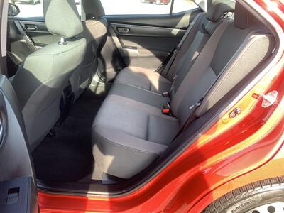 2018 Toyota Corolla LE - Photo 11 - Palatine, IL 60074