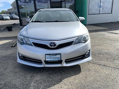 2012 Toyota Camry SE   - Photo 2 - Palatine, IL 60074