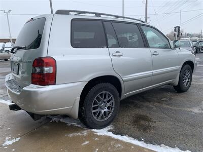2006 Toyota Highlander - Photo 5 - Palatine, IL 60074