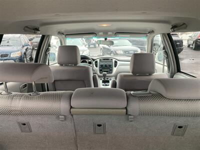 2006 Toyota Highlander - Photo 10 - Palatine, IL 60074