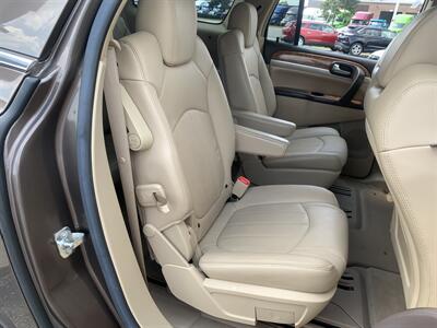 2008 Buick Enclave CXL   - Photo 17 - Palatine, IL 60074