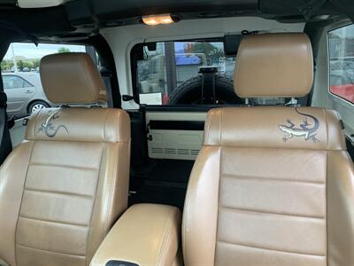 2011 Jeep Wrangler Sport Mojave   - Photo 11 - Palatine, IL 60074