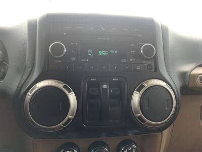 2011 Jeep Wrangler Sport Mojave   - Photo 23 - Palatine, IL 60074