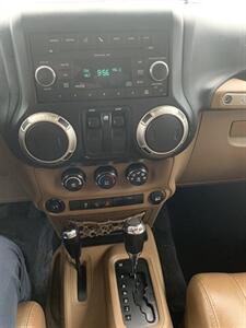 2011 Jeep Wrangler Sport Mojave   - Photo 24 - Palatine, IL 60074