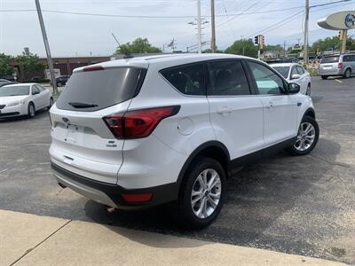 2019 Ford Escape SE   - Photo 7 - Palatine, IL 60074