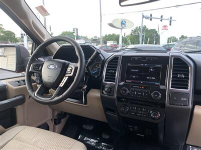 2015 Ford F-150 XLT   - Photo 10 - Palatine, IL 60074