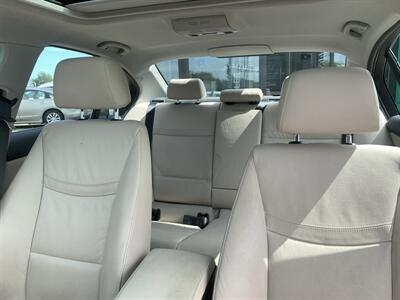 2011 BMW 3 Series 335i xDrive   - Photo 9 - Palatine, IL 60074