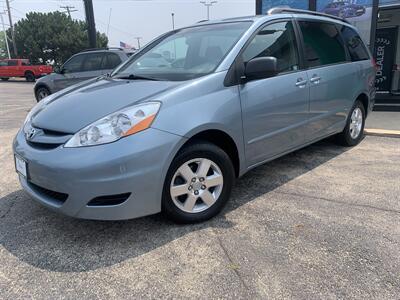 2006 Toyota Sienna LE 7 Passenger   - Photo 1 - Palatine, IL 60074