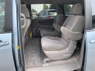 2006 Toyota Sienna LE 7 Passenger   - Photo 18 - Palatine, IL 60074