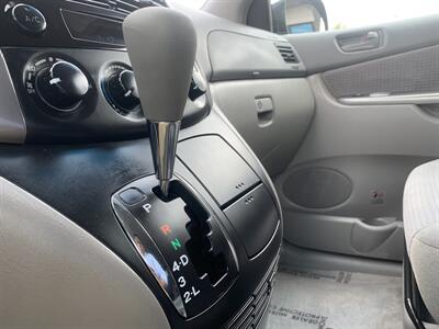 2006 Toyota Sienna LE 7 Passenger   - Photo 30 - Palatine, IL 60074